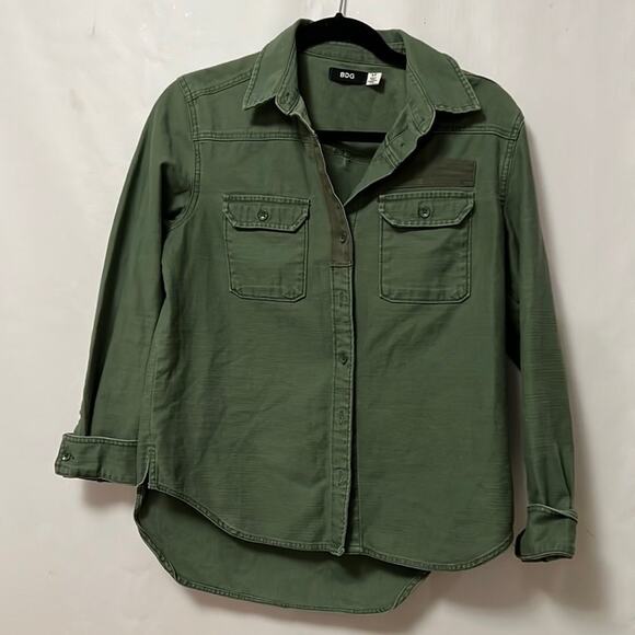 BDG ARMY GREEN BUTTON DOWN‎ SHIRT SIZE S-P - Picture 1 of 5